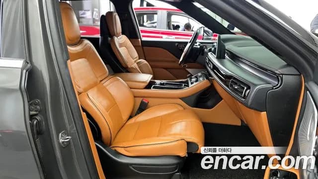 2021 Lincoln Aviator 2nd Gen 3.0 Black Label AWD Sold VIN 5LM5J9XC2MGL01401 – rear exterior 2021 Lincoln Aviator 2nd Gen 3.0 Black Label AWD Sold VIN 5LM5J9XC2MGL01401 – rear exterior
