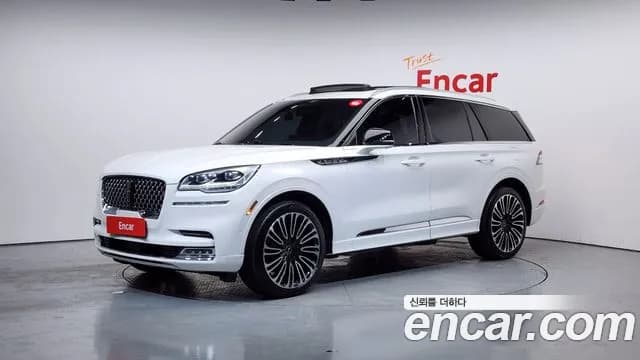 2023 Lincoln Aviator 2nd Gen 3.0 Black Label AWD Sold VIN 5LM5J9XC3PGL07695 – interior seats 2023 Lincoln Aviator 2nd Gen 3.0 Black Label AWD Sold VIN 5LM5J9XC3PGL07695 – interior seats
