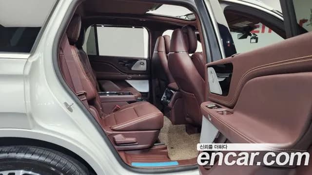 2023 Lincoln Aviator 2nd Gen 3.0 Black Label AWD Sold VIN 5LM5J9XC3PGL07695 – photo 17 2023 Lincoln Aviator 2nd Gen 3.0 Black Label AWD Sold VIN 5LM5J9XC3PGL07695 – photo 17