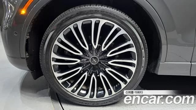 2023 Lincoln Aviator 2nd Gen 3.0 Black Label AWD Sold VIN 5LM5J9XC3PGL07857 – photo 15 2023 Lincoln Aviator 2nd Gen 3.0 Black Label AWD Sold VIN 5LM5J9XC3PGL07857 – photo 15