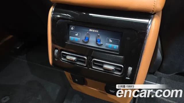 2021 Lincoln Aviator 2nd Gen 3.0 Black Label AWD Sold VIN 5LM5J9XC6MGL10604 – exterior detail 2021 Lincoln Aviator 2nd Gen 3.0 Black Label AWD Sold VIN 5LM5J9XC6MGL10604 – exterior detail