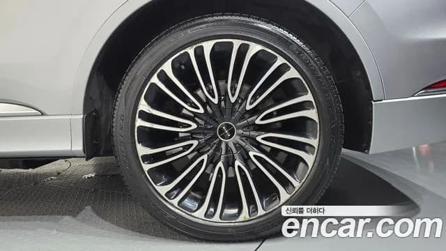 2021 Lincoln Aviator 2nd Gen 3.0 Black Label AWD Sold VIN 5LM5J9XC6MGL10604 – photo 19 2021 Lincoln Aviator 2nd Gen 3.0 Black Label AWD Sold VIN 5LM5J9XC6MGL10604 – photo 19
