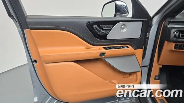 2021 Lincoln Aviator 2nd Gen 3.0 Black Label AWD Sold VIN 5LM5J9XC6MGL10604 – photo 30 2021 Lincoln Aviator 2nd Gen 3.0 Black Label AWD Sold VIN 5LM5J9XC6MGL10604 – photo 30