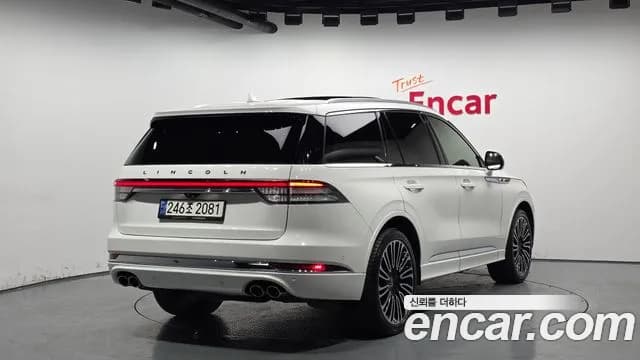 2023 Lincoln Aviator 2nd Gen 3.0 Black Label AWD Sold VIN 5LM5J9XC7PGL16335 – photo 13 2023 Lincoln Aviator 2nd Gen 3.0 Black Label AWD Sold VIN 5LM5J9XC7PGL16335 – photo 13