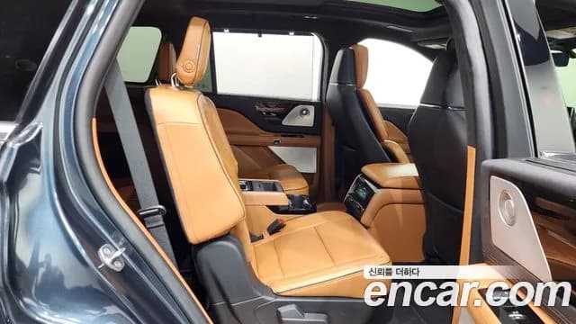 2020 Lincoln Aviator 2nd Gen 3.0 Black Label AWD Sold VIN 5LM5J9XC8LGL31551 – rear exterior 2020 Lincoln Aviator 2nd Gen 3.0 Black Label AWD Sold VIN 5LM5J9XC8LGL31551 – rear exterior