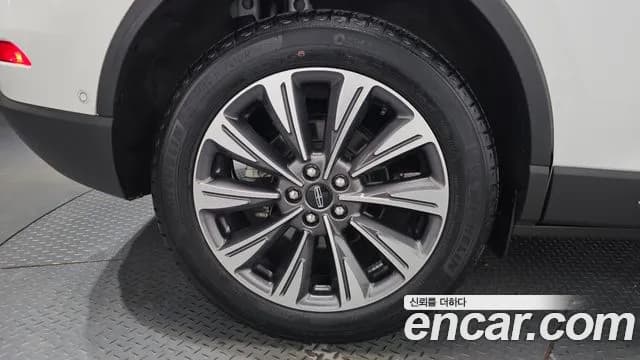 2022 Lincoln Corsair 2.0 Reserve AWD Sold VIN 5LMCJ2D96NUL31897 – undercarriage 2022 Lincoln Corsair 2.0 Reserve AWD Sold VIN 5LMCJ2D96NUL31897 – undercarriage