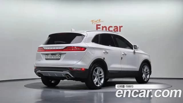 2019 Lincoln MKC 2.0 AWD Sold VIN 5LMCJ3D99KUL51451 – photo 30 2019 Lincoln MKC 2.0 AWD Sold VIN 5LMCJ3D99KUL51451 – photo 30
