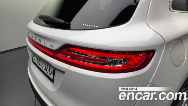 2019 Lincoln MKC 2.0 AWD Sold VIN 5LMCJ3D99KUL51451 – photo 33 2019 Lincoln MKC 2.0 AWD Sold VIN 5LMCJ3D99KUL51451 – photo 33
