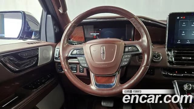 2020 Lincoln Navigator 4th Gen 3.5L Sold VIN 5LMJJ3TT2LEL11468 – photo 20 2020 Lincoln Navigator 4th Gen 3.5L Sold VIN 5LMJJ3TT2LEL11468 – photo 20