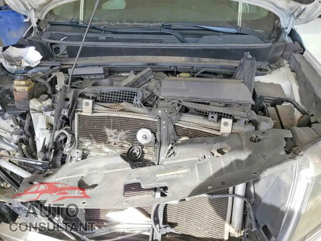 2013 NISSAN PATHFINDER Damaged VIN 5N1AR2MM4DC635323 – photo 12 2013 NISSAN PATHFINDER Damaged VIN 5N1AR2MM4DC635323 – photo 12