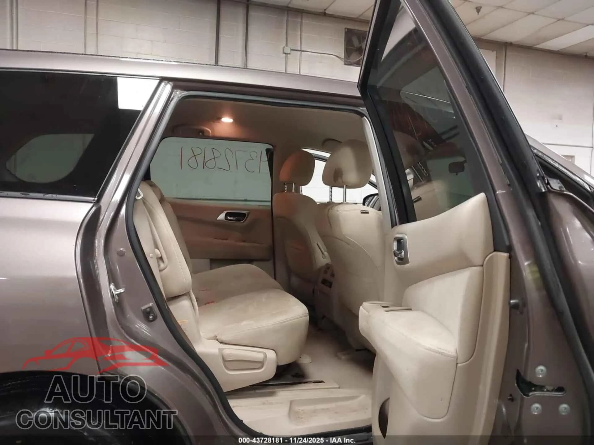 2014 NISSAN PATHFINDER Damaged VIN 5N1AR2MM7EC610241 – undercarriage 2014 NISSAN PATHFINDER Damaged VIN 5N1AR2MM7EC610241 – undercarriage