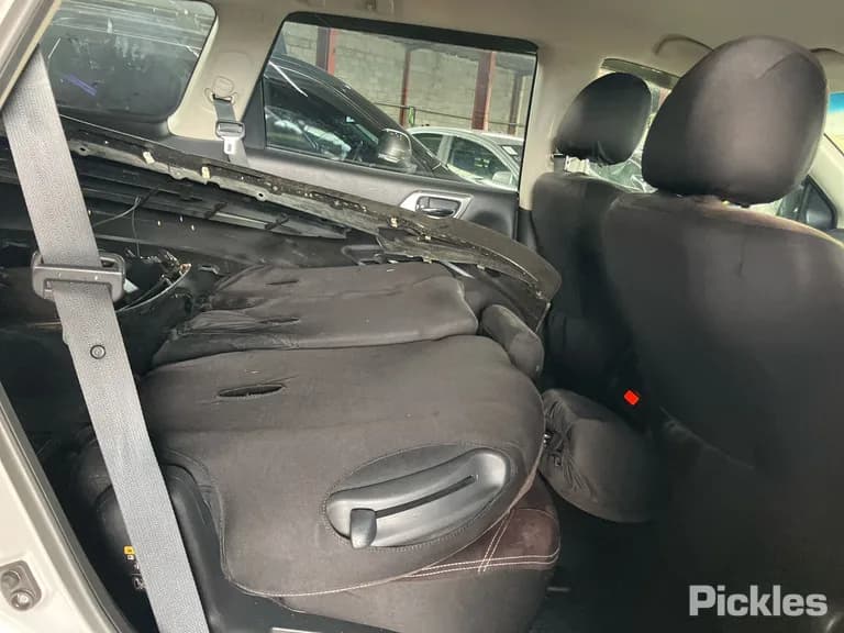 2015 Nissan Pathfinder Used VIN 5N1AR2MN1FC645903 – rear exterior 2015 Nissan Pathfinder Used VIN 5N1AR2MN1FC645903 – rear exterior