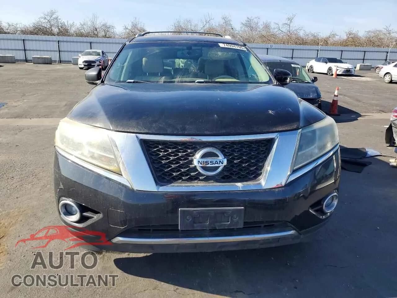 2014 NISSAN PATHFINDER Damaged VIN 5N1AR2MN6EC708637 – interior seats 2014 NISSAN PATHFINDER Damaged VIN 5N1AR2MN6EC708637 – interior seats