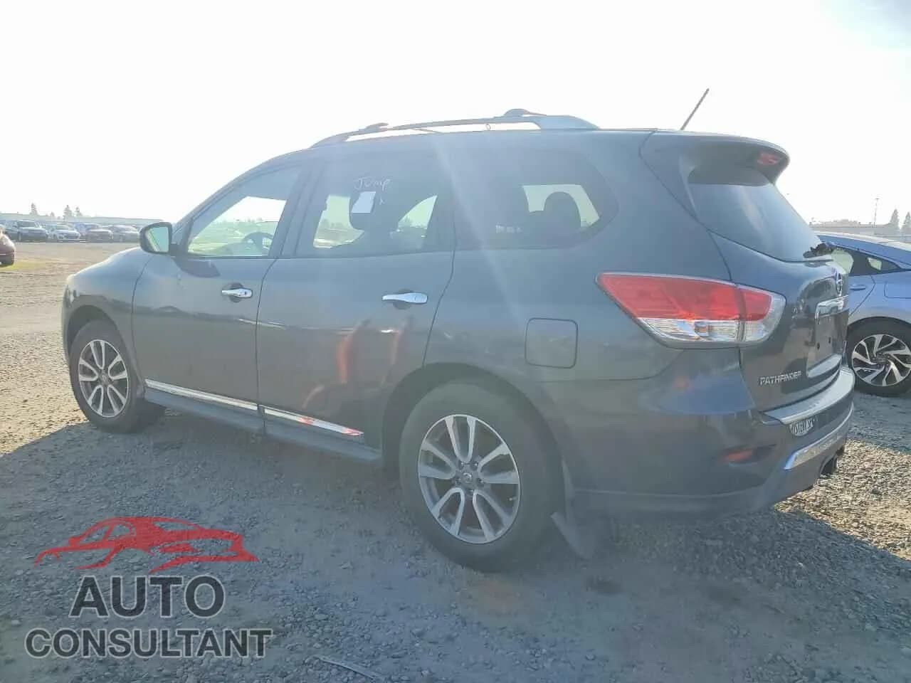 2014 NISSAN PATHFINDER Damaged VIN 5N1AR2MN7EC604111 – rear exterior 2014 NISSAN PATHFINDER Damaged VIN 5N1AR2MN7EC604111 – rear exterior