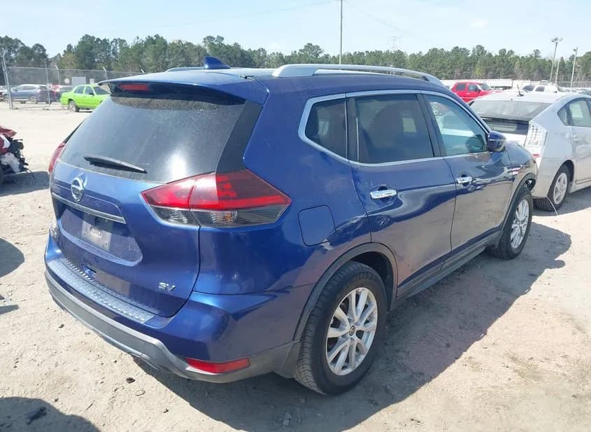 2018 NISSAN Rogue Used VIN 5N1AT2MT8JC813836 – undercarriage 2018 NISSAN Rogue Used VIN 5N1AT2MT8JC813836 – undercarriage