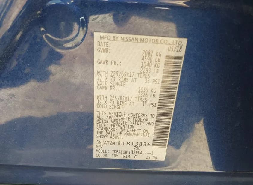 2018 NISSAN Rogue Used VIN 5N1AT2MT8JC813836 – trunk area 2018 NISSAN Rogue Used VIN 5N1AT2MT8JC813836 – trunk area