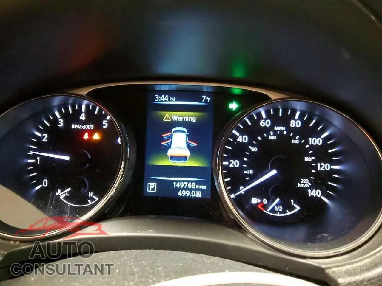 2016 NISSAN ROGUE Damaged VIN 5N1AT2MV5GC736997 – trunk area 2016 NISSAN ROGUE Damaged VIN 5N1AT2MV5GC736997 – trunk area