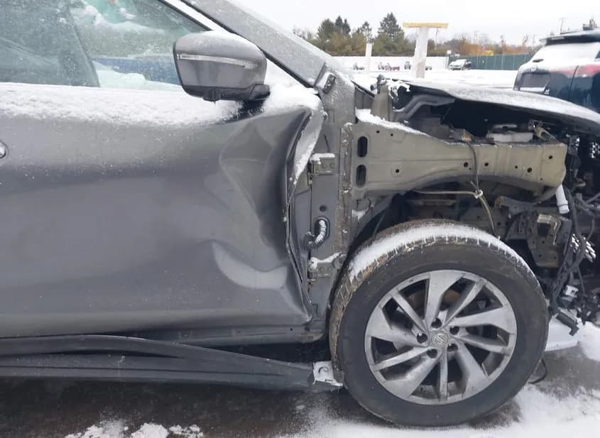 2015 NISSAN Rogue Used VIN 5N1AT2MV7FC808040 – front exterior 2015 NISSAN Rogue Used VIN 5N1AT2MV7FC808040 – front exterior