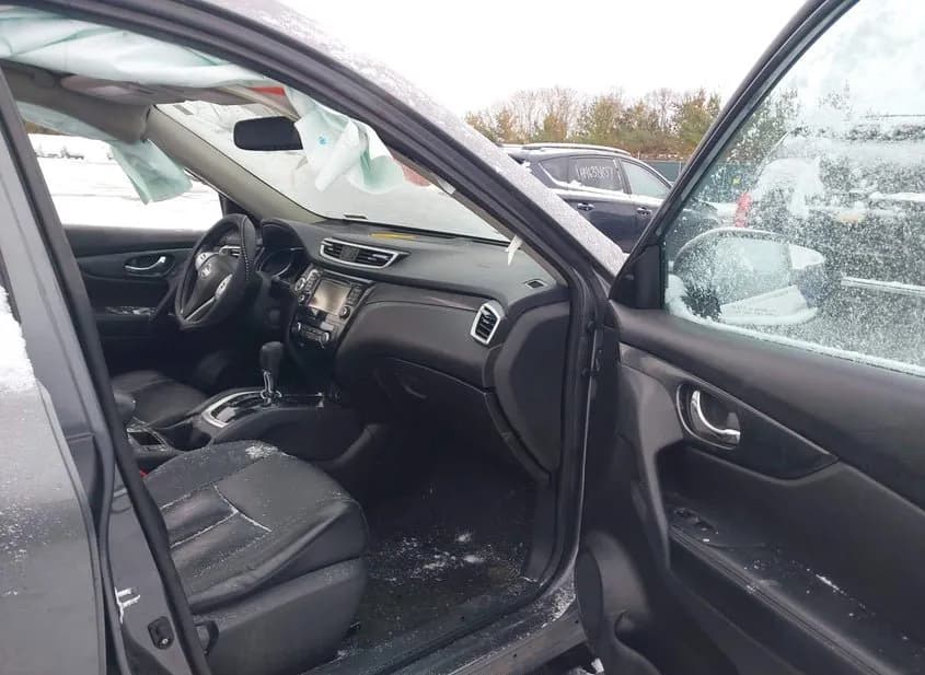 2015 NISSAN Rogue Used VIN 5N1AT2MV7FC808040 – photo 12 2015 NISSAN Rogue Used VIN 5N1AT2MV7FC808040 – photo 12