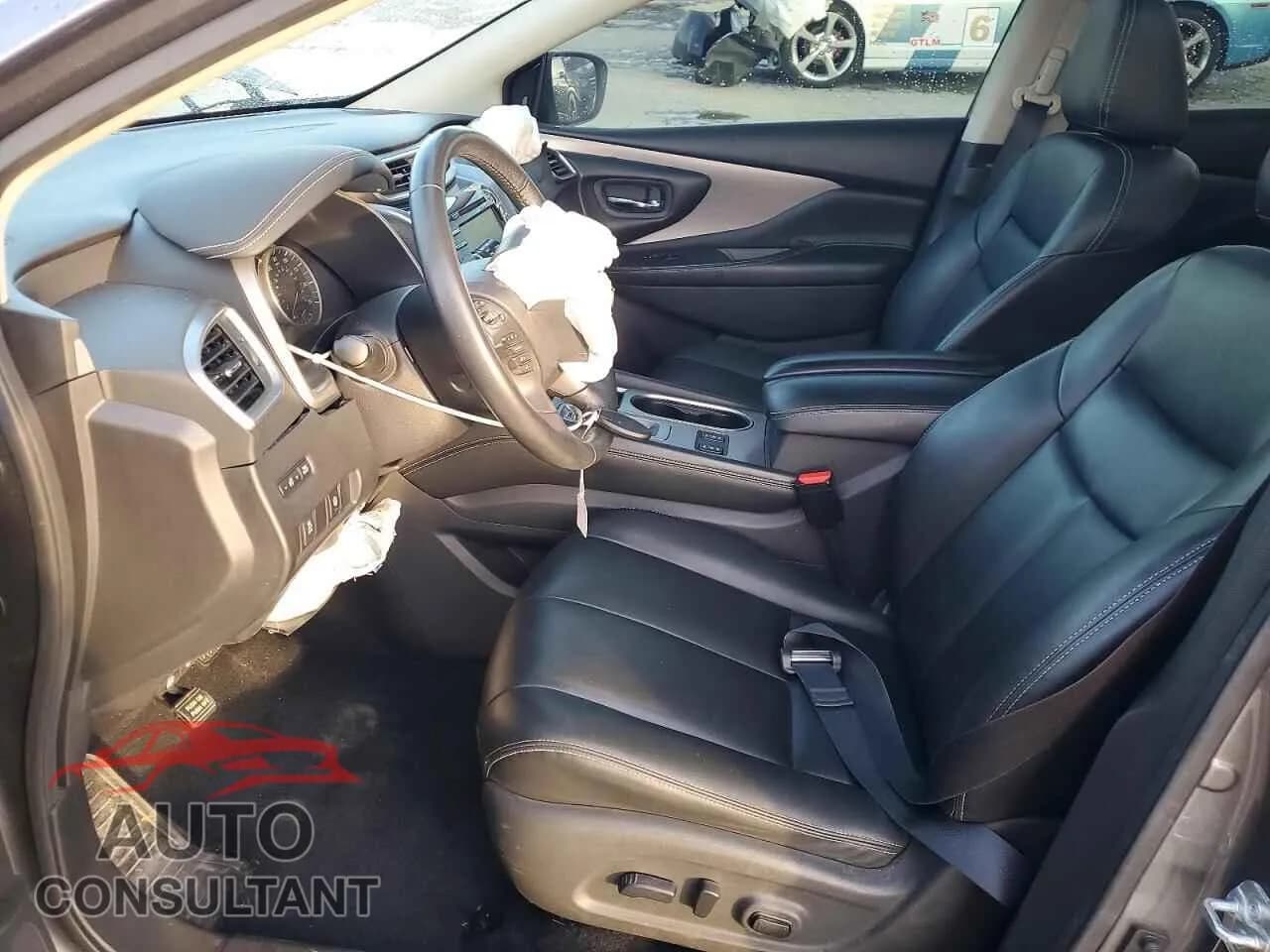 2021 NISSAN MURANO Damaged VIN 5N1AZ2BJ1MC121325 – exterior detail 2021 NISSAN MURANO Damaged VIN 5N1AZ2BJ1MC121325 – exterior detail