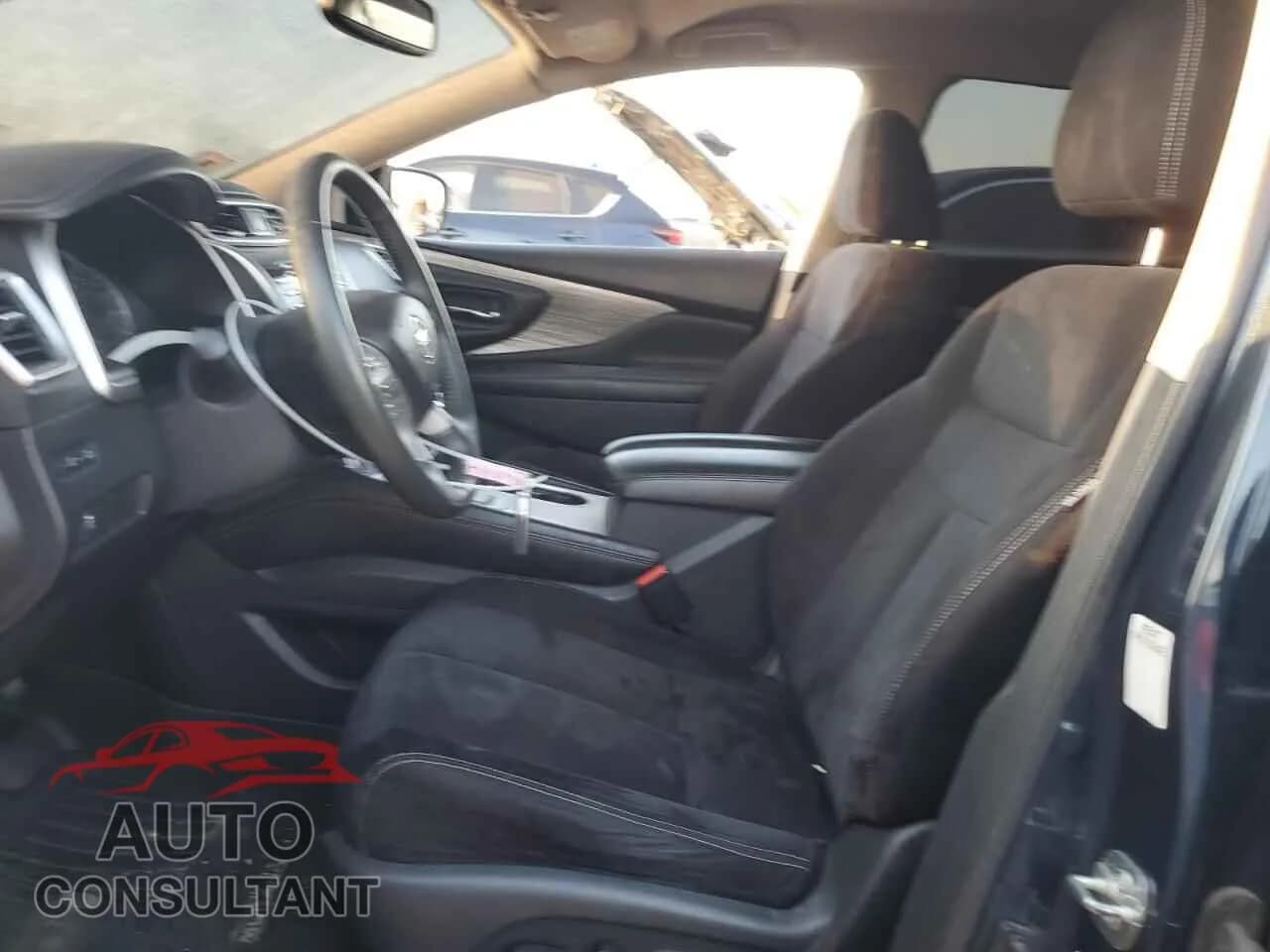 2018 NISSAN MURANO Damaged VIN 5N1AZ2MH8JN120375 – exterior detail 2018 NISSAN MURANO Damaged VIN 5N1AZ2MH8JN120375 – exterior detail