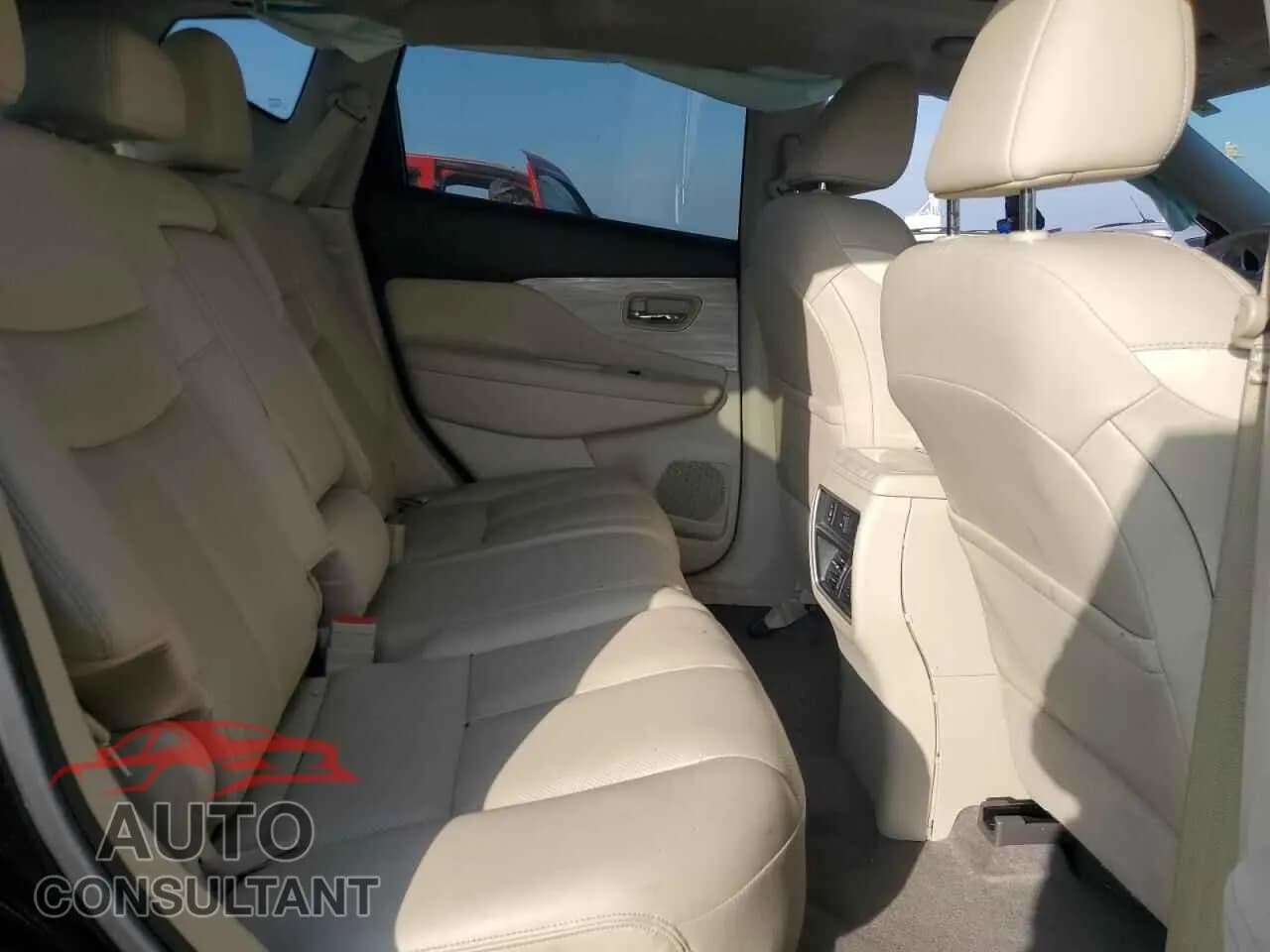 2018 NISSAN MURANO Damaged VIN 5N1AZ2MH8JN131232 – photo 11 2018 NISSAN MURANO Damaged VIN 5N1AZ2MH8JN131232 – photo 11