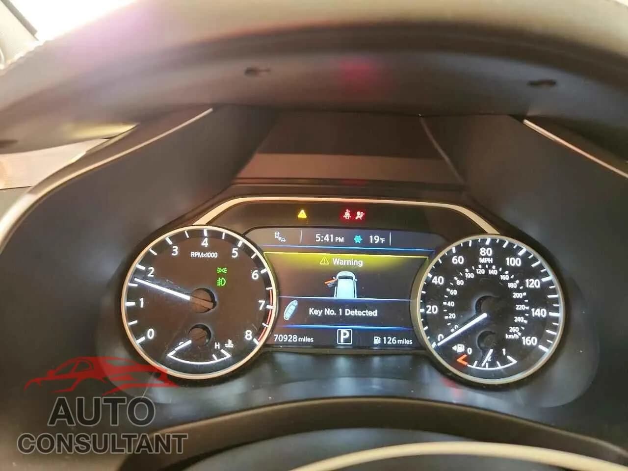 2018 NISSAN MURANO Used VIN 5N1AZ2MH9JN193271 – trunk area 2018 NISSAN MURANO Used VIN 5N1AZ2MH9JN193271 – trunk area