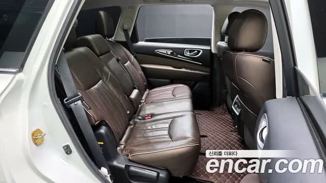 2019 Infiniti QX60 3.5 AWD Sold VIN 5N1DL0MM0KC561141 – interior seats 2019 Infiniti QX60 3.5 AWD Sold VIN 5N1DL0MM0KC561141 – interior seats