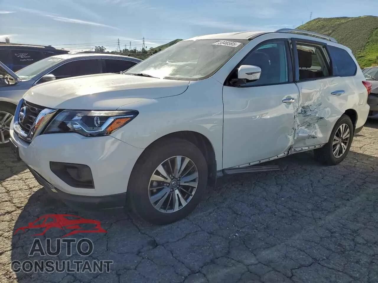 2017 NISSAN PATHFINDER Damaged VIN 5N1DR2MM6HC633284 – front exterior 2017 NISSAN PATHFINDER Damaged VIN 5N1DR2MM6HC633284 – front exterior