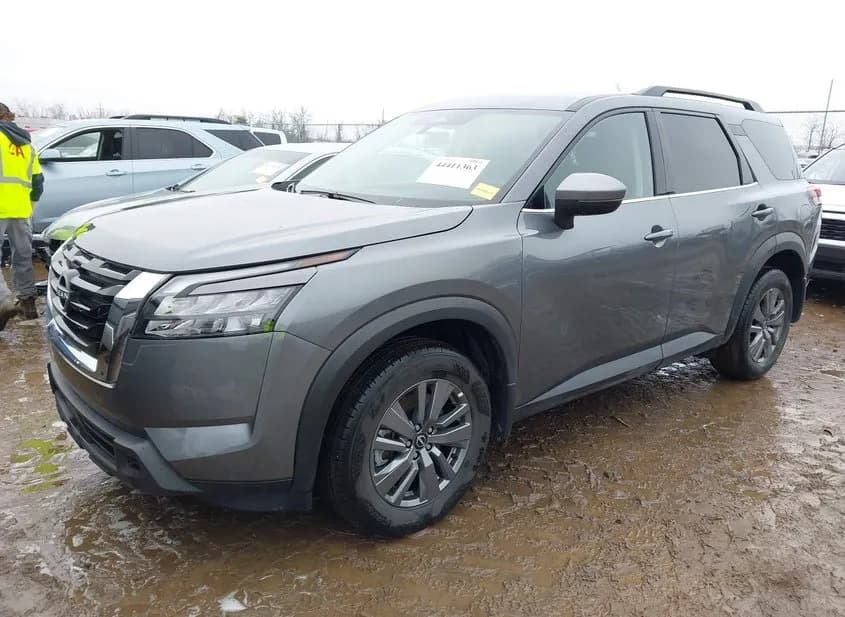 2025 NISSAN Pathfinder Used VIN 5N1DR3BC3SC292501 – engine bay 2025 NISSAN Pathfinder Used VIN 5N1DR3BC3SC292501 – engine bay