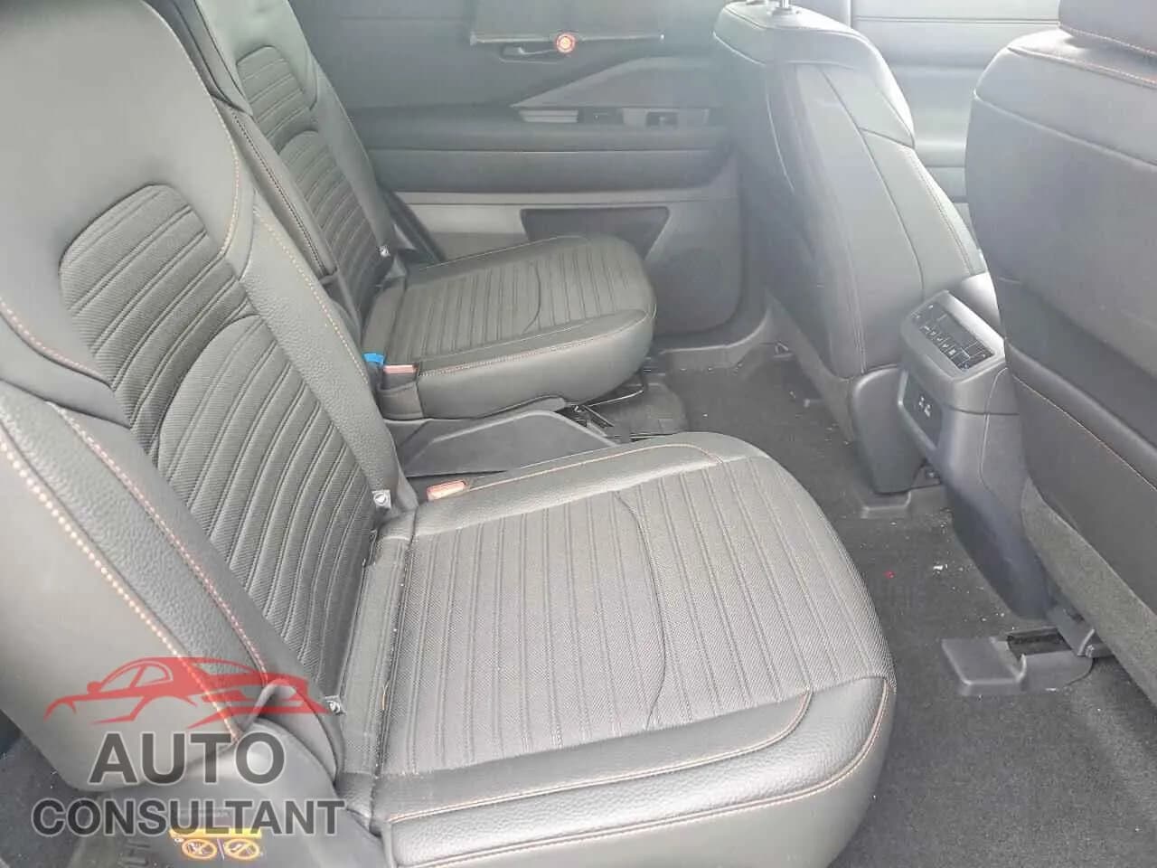 2025 NISSAN PATHFINDER Damaged VIN 5N1DR3BD8SC214904 – photo 11 2025 NISSAN PATHFINDER Damaged VIN 5N1DR3BD8SC214904 – photo 11