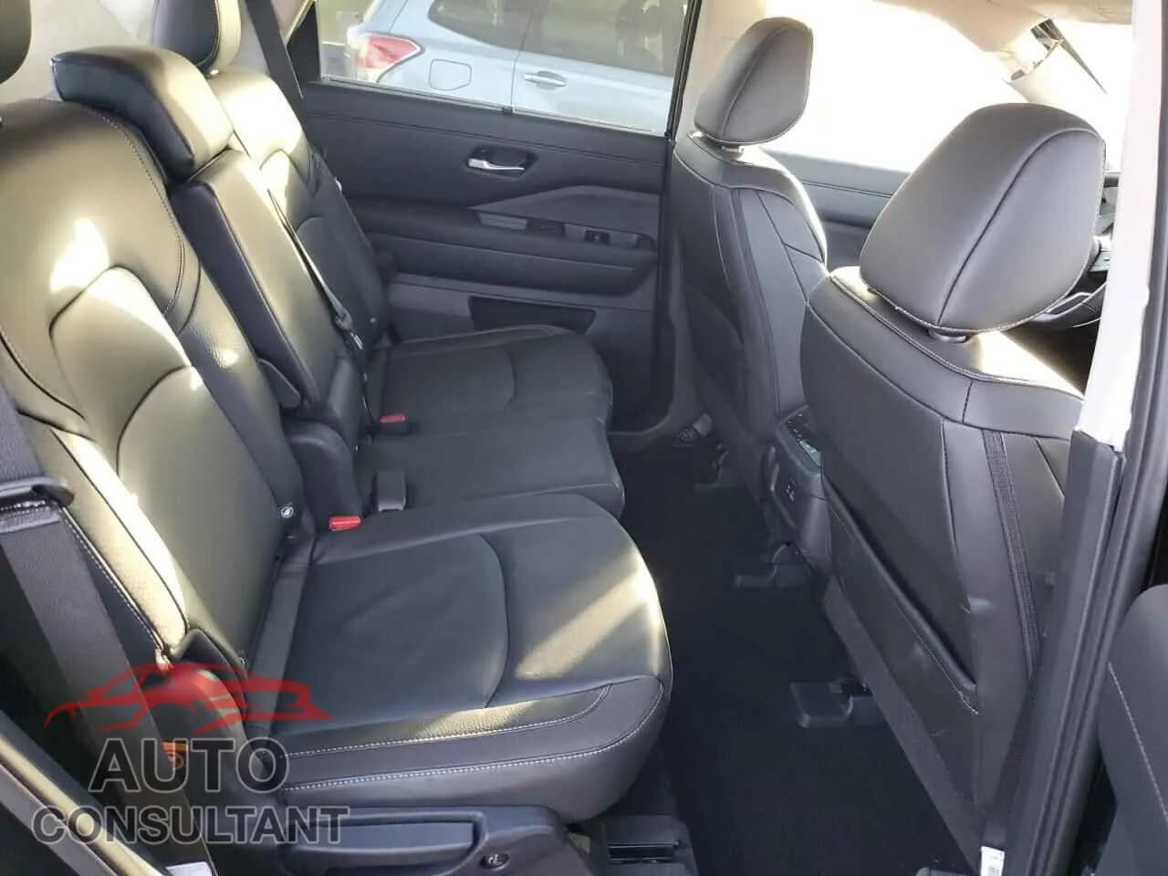 2025 NISSAN PATHFINDER Damaged VIN 5N1DR3CC1SC291023 – photo 11 2025 NISSAN PATHFINDER Damaged VIN 5N1DR3CC1SC291023 – photo 11