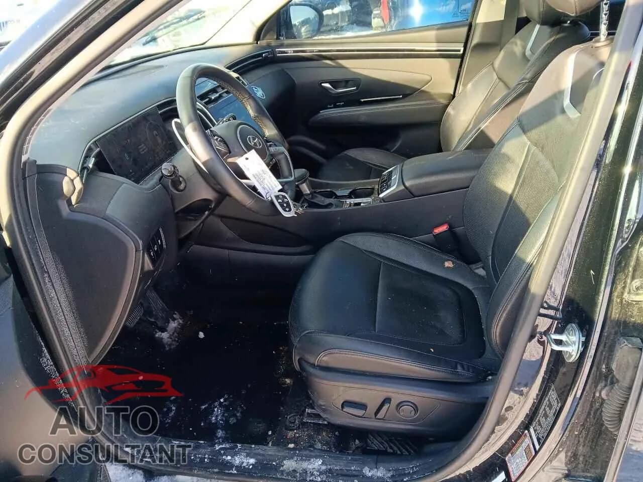 2022 HYUNDAI TUCSON Used VIN 5NMJC3AE2NH051451 – exterior detail 2022 HYUNDAI TUCSON Used VIN 5NMJC3AE2NH051451 – exterior detail