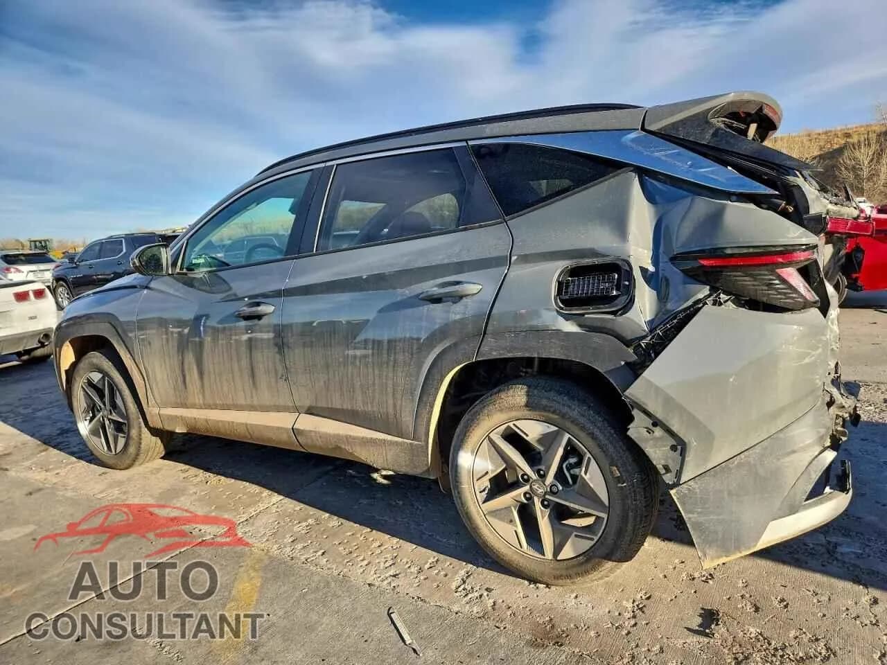 2025 HYUNDAI TUCSON Damaged VIN 5NMJCCDE3SH478273 – rear exterior 2025 HYUNDAI TUCSON Damaged VIN 5NMJCCDE3SH478273 – rear exterior