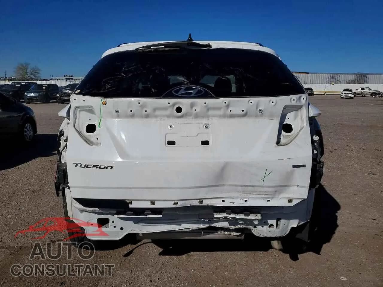 2023 HYUNDAI TUCSON Damaged VIN 5NMJECAE3PH204853 – engine bay 2023 HYUNDAI TUCSON Damaged VIN 5NMJECAE3PH204853 – engine bay