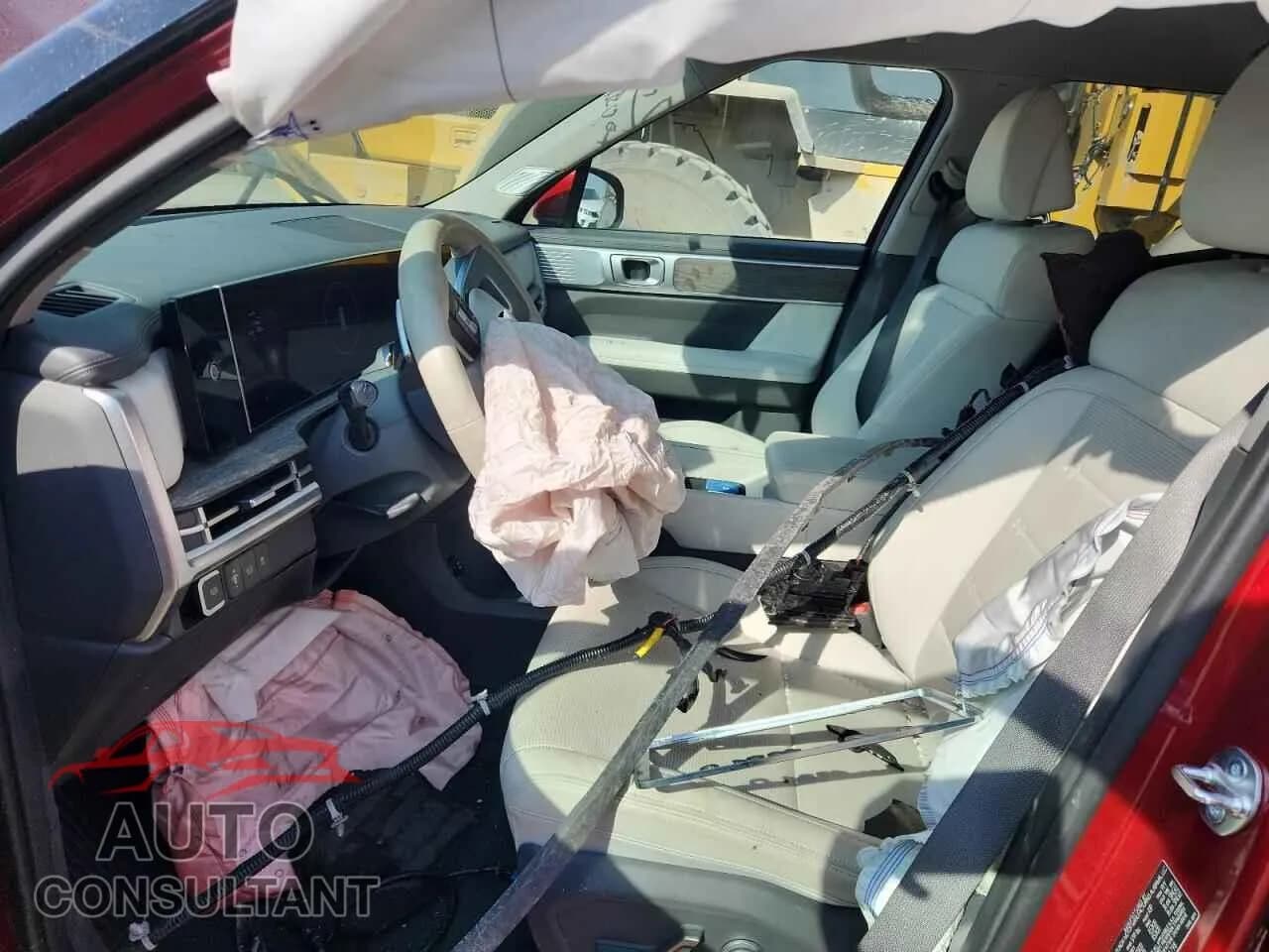 2024 HYUNDAI SANTA FE Damaged VIN 5NMP3DG16RH014798 – exterior detail 2024 HYUNDAI SANTA FE Damaged VIN 5NMP3DG16RH014798 – exterior detail