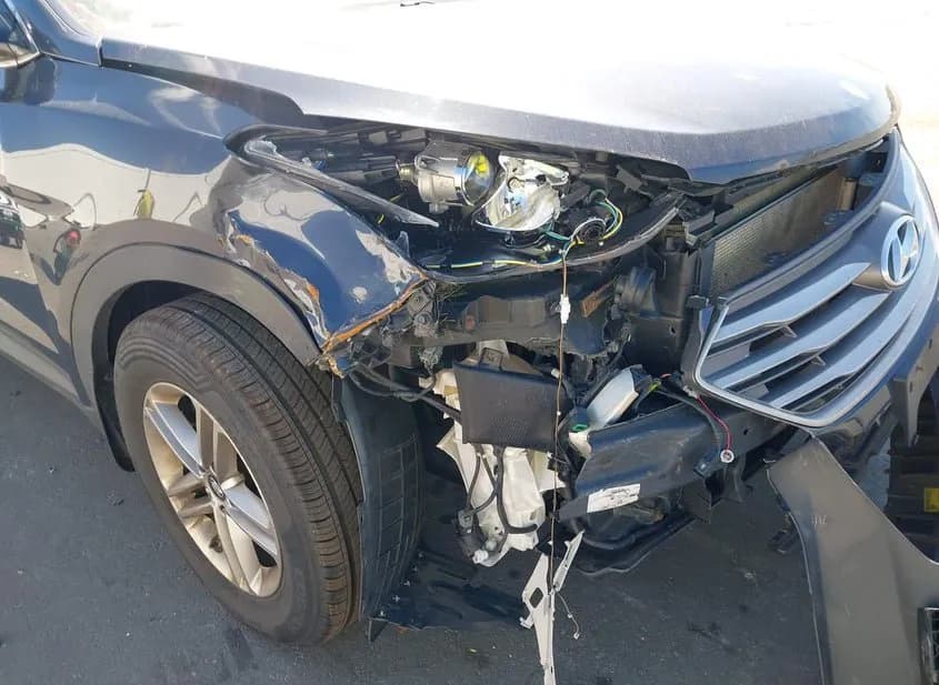 2017 HYUNDAI Santa Fe Sport Used VIN 5NMZUDLB8HH049930 – photo 14 2017 HYUNDAI Santa Fe Sport Used VIN 5NMZUDLB8HH049930 – photo 14