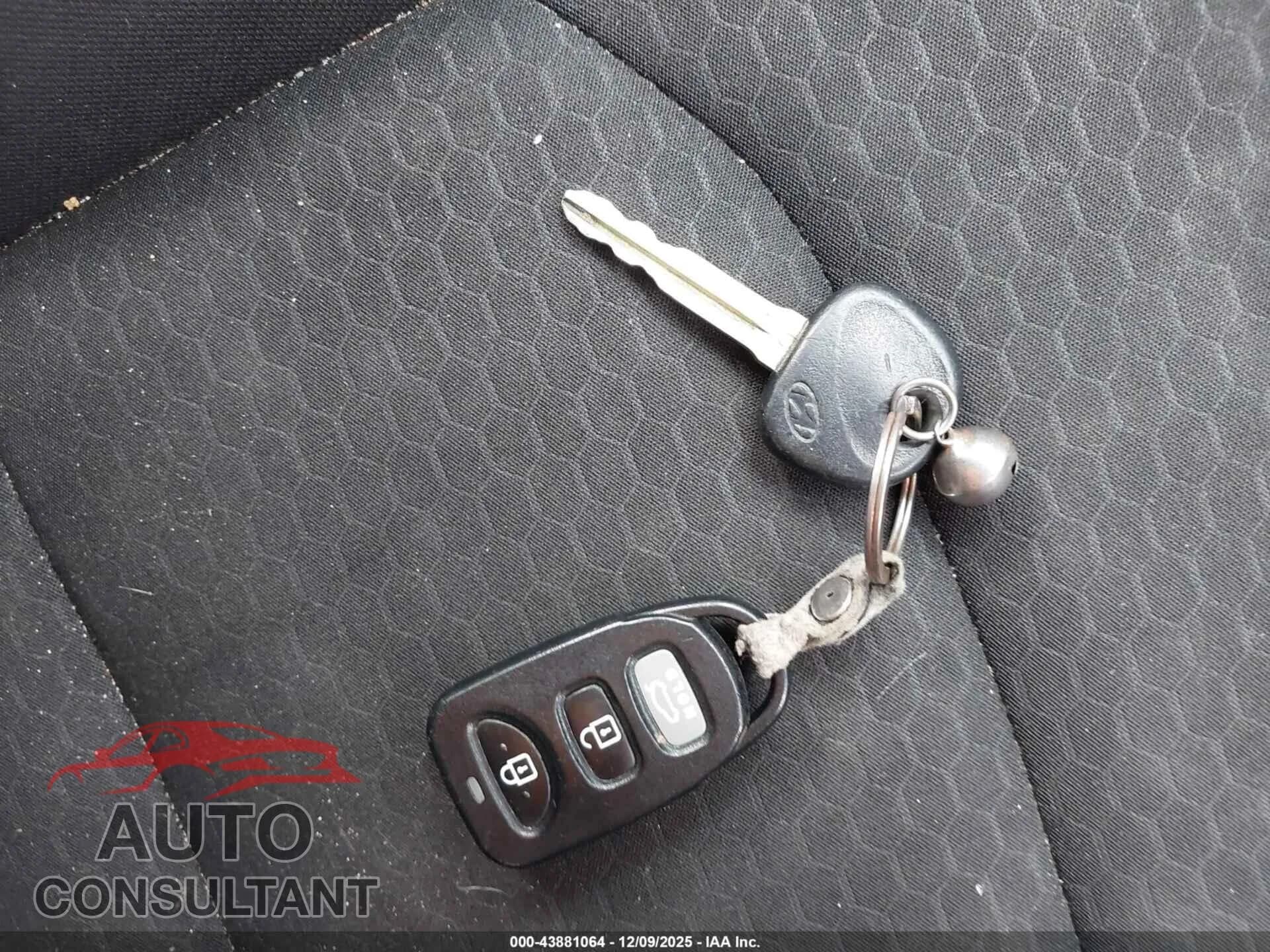 2020 HYUNDAI ELANTRA Damaged VIN 5NPD74LF2LH503492 – photo 11 2020 HYUNDAI ELANTRA Damaged VIN 5NPD74LF2LH503492 – photo 11