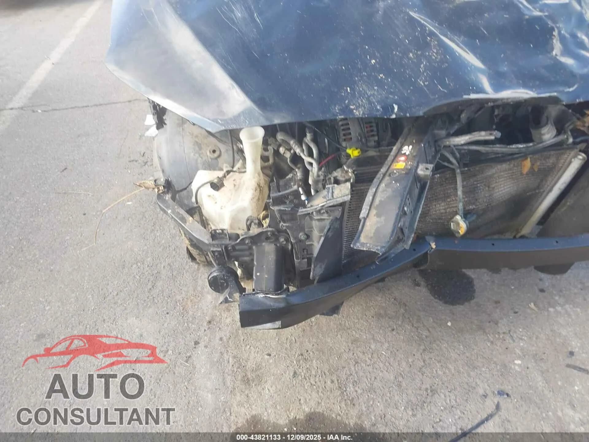 2017 HYUNDAI ELANTRA Damaged VIN 5NPD84LF8HH020173 – engine bay 2017 HYUNDAI ELANTRA Damaged VIN 5NPD84LF8HH020173 – engine bay