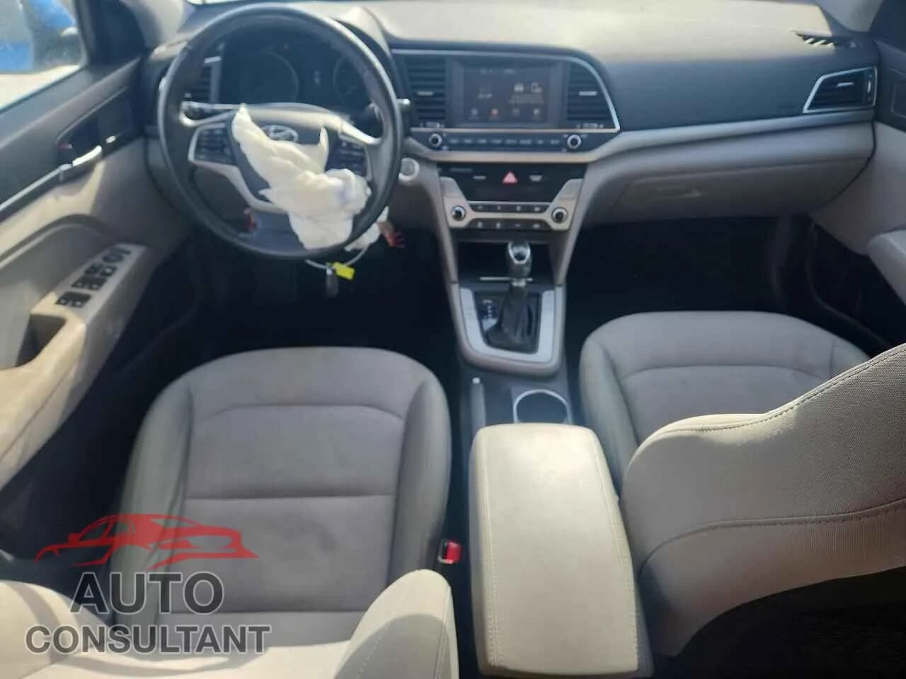 2017 HYUNDAI ELANTRA Damaged VIN 5NPD84LFXHH016836 – undercarriage 2017 HYUNDAI ELANTRA Damaged VIN 5NPD84LFXHH016836 – undercarriage