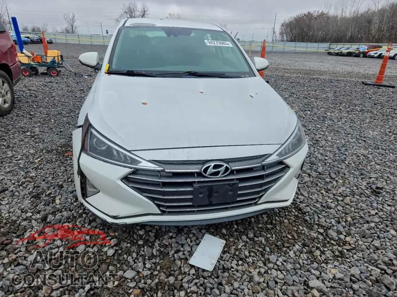 2020 HYUNDAI ELANTRA Damaged VIN 5NPD84LFXLH558897 – interior seats 2020 HYUNDAI ELANTRA Damaged VIN 5NPD84LFXLH558897 – interior seats