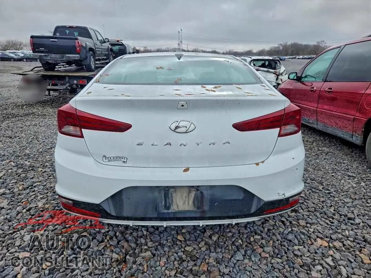 2020 HYUNDAI ELANTRA Damaged VIN 5NPD84LFXLH558897 – engine bay 2020 HYUNDAI ELANTRA Damaged VIN 5NPD84LFXLH558897 – engine bay