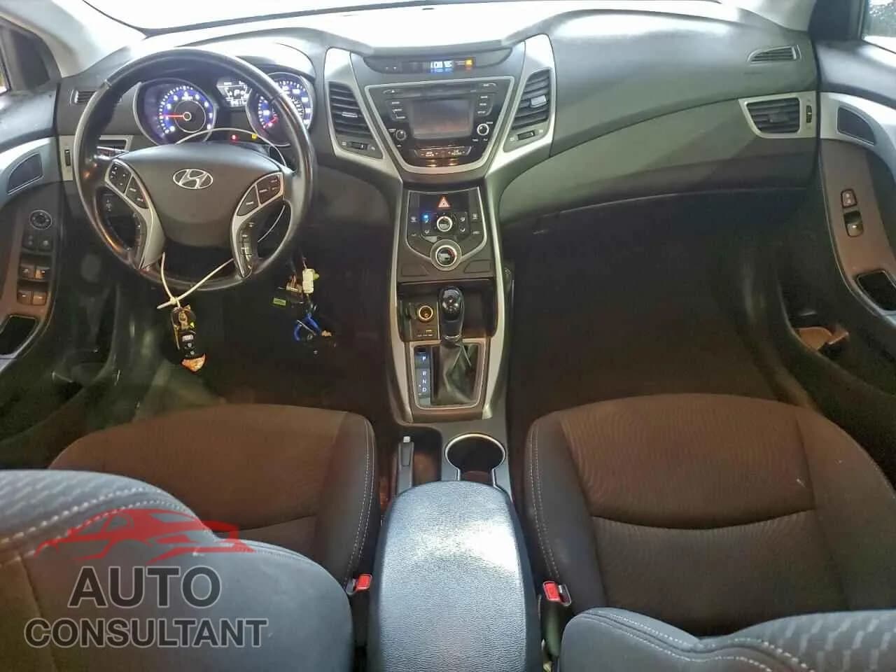 2015 HYUNDAI ELANTRA Damaged VIN 5NPDH4AE2FH626186 – undercarriage 2015 HYUNDAI ELANTRA Damaged VIN 5NPDH4AE2FH626186 – undercarriage