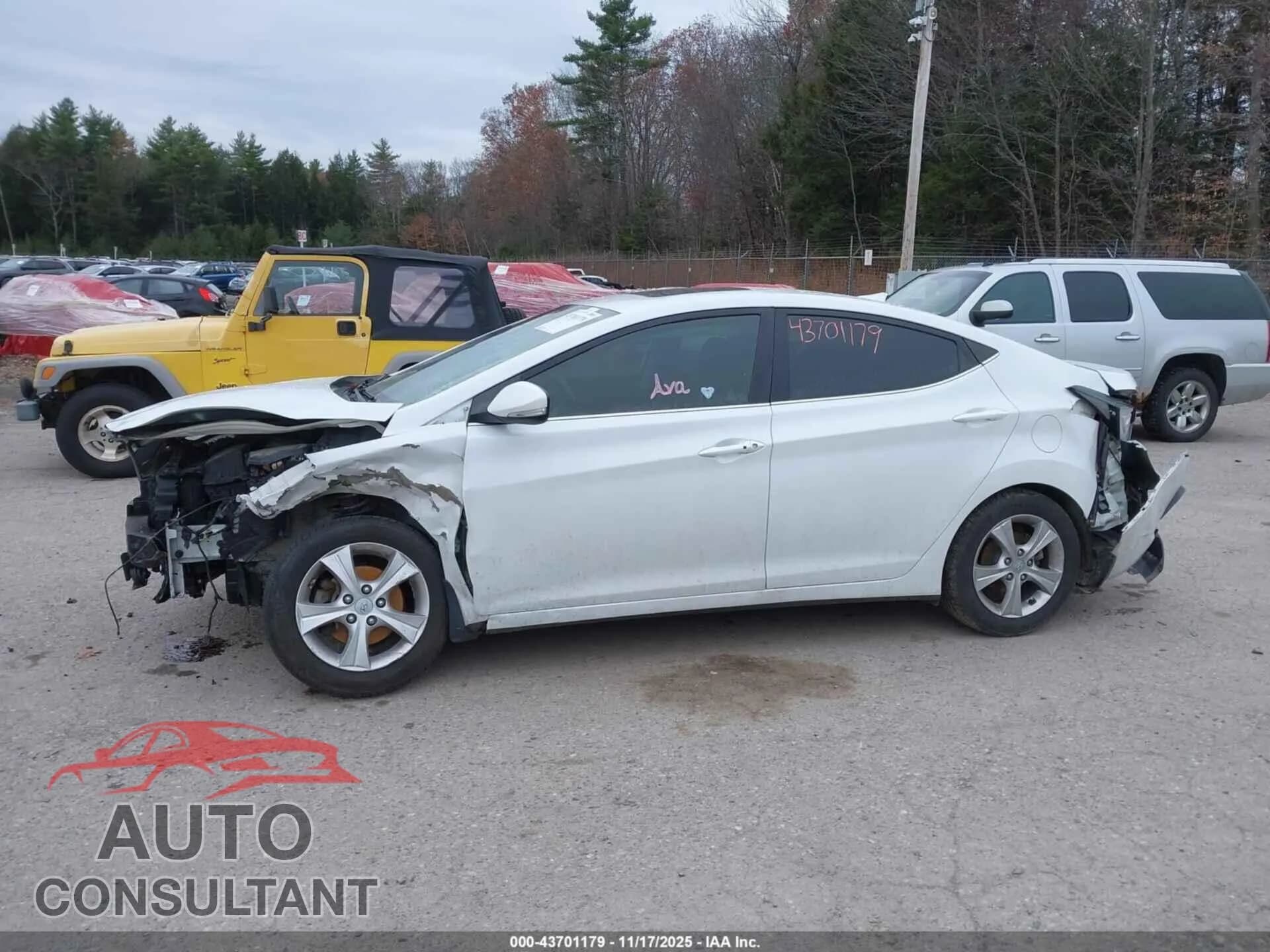 2016 HYUNDAI ELANTRA Damaged VIN 5NPDH4AE4GH681210 – photo 12 2016 HYUNDAI ELANTRA Damaged VIN 5NPDH4AE4GH681210 – photo 12