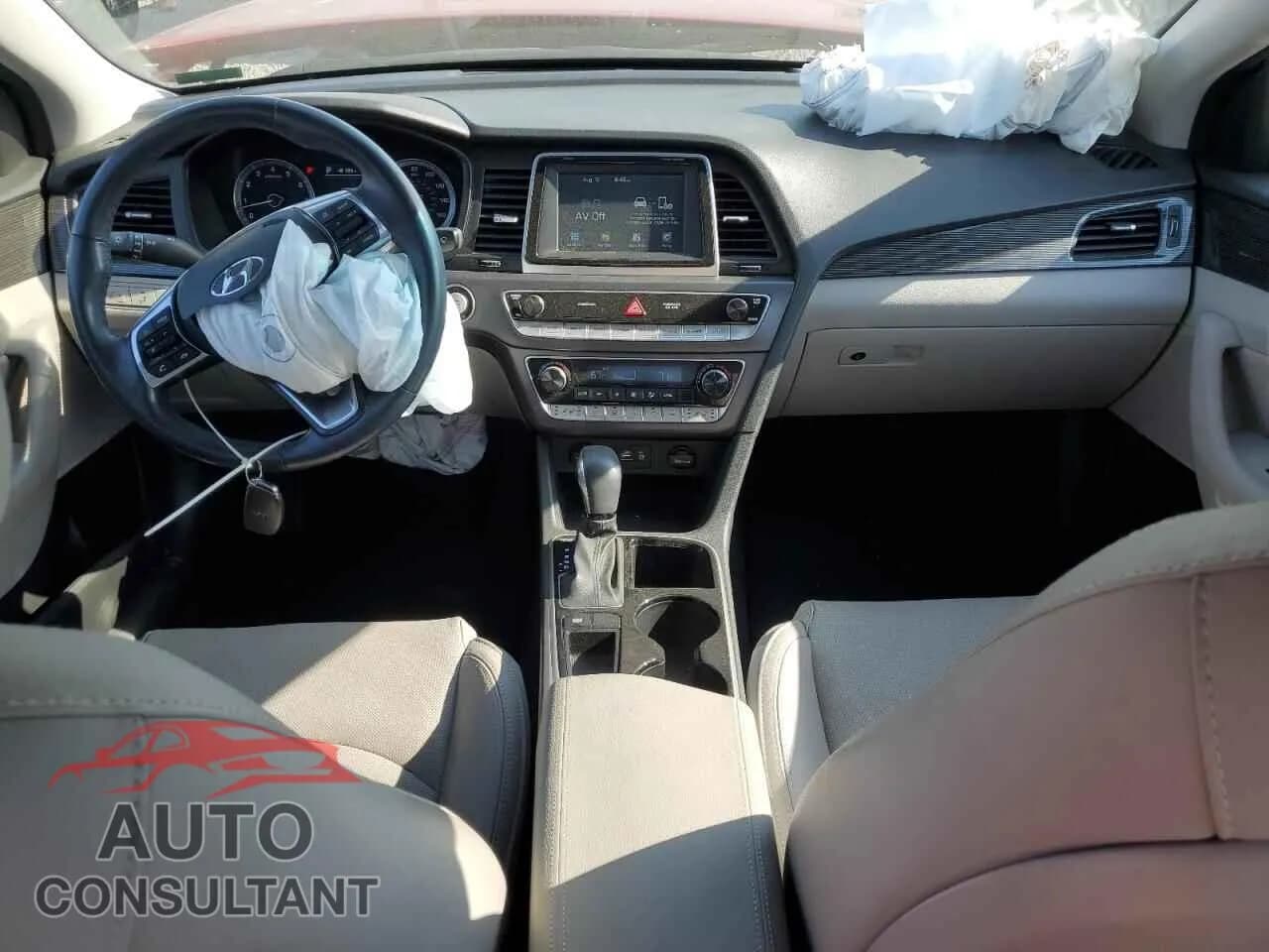 2018 HYUNDAI SONATA Damaged VIN 5NPE34AF6JH671135 – undercarriage 2018 HYUNDAI SONATA Damaged VIN 5NPE34AF6JH671135 – undercarriage