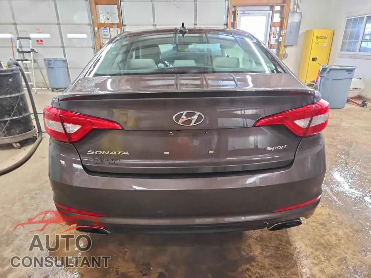 2016 HYUNDAI SONATA Damaged VIN 5NPE34AF8GH351436 – engine bay 2016 HYUNDAI SONATA Damaged VIN 5NPE34AF8GH351436 – engine bay