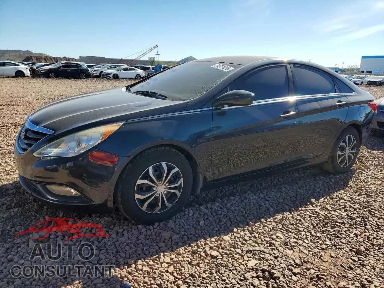 2013 HYUNDAI SONATA Damaged VIN 5NPEB4AC2DH616131 – front exterior 2013 HYUNDAI SONATA Damaged VIN 5NPEB4AC2DH616131 – front exterior