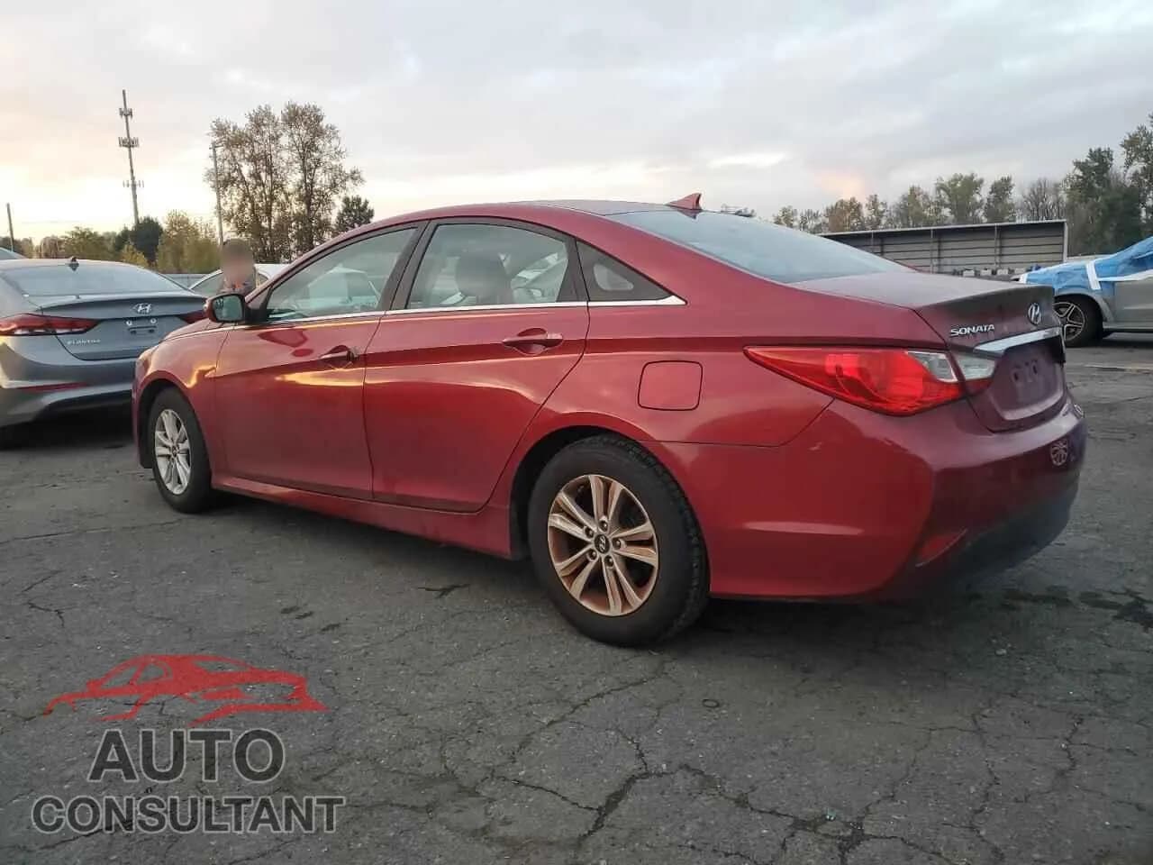 2014 HYUNDAI SONATA Damaged VIN 5NPEB4AC3EH830031 – rear exterior 2014 HYUNDAI SONATA Damaged VIN 5NPEB4AC3EH830031 – rear exterior