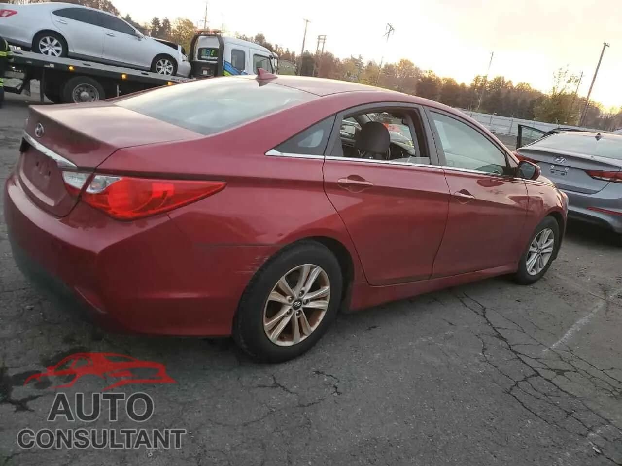 2014 HYUNDAI SONATA Damaged VIN 5NPEB4AC3EH830031 – side profile 2014 HYUNDAI SONATA Damaged VIN 5NPEB4AC3EH830031 – side profile