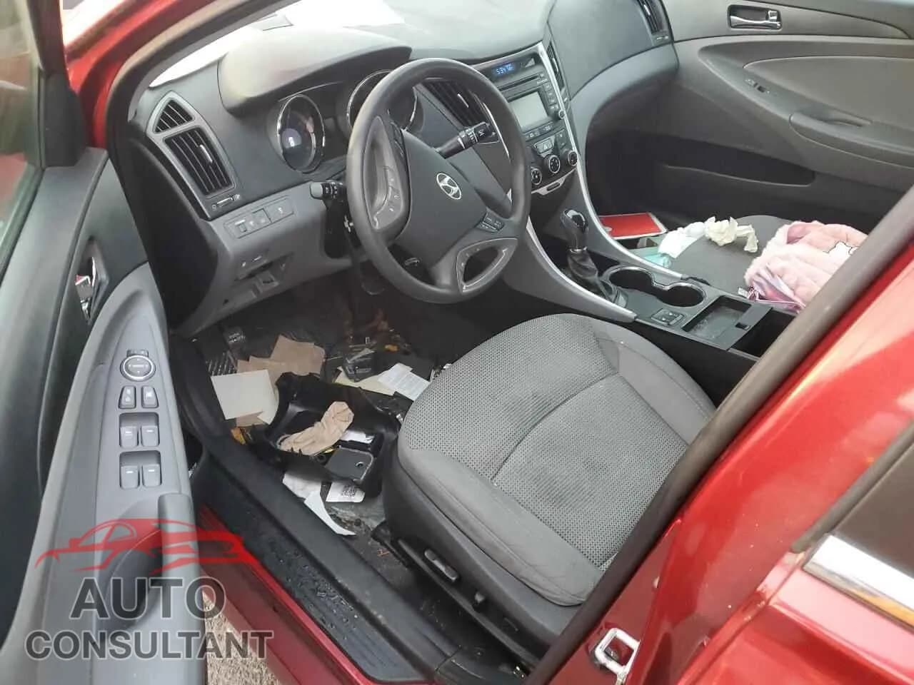 2014 HYUNDAI SONATA Damaged VIN 5NPEB4AC3EH830031 – exterior detail 2014 HYUNDAI SONATA Damaged VIN 5NPEB4AC3EH830031 – exterior detail